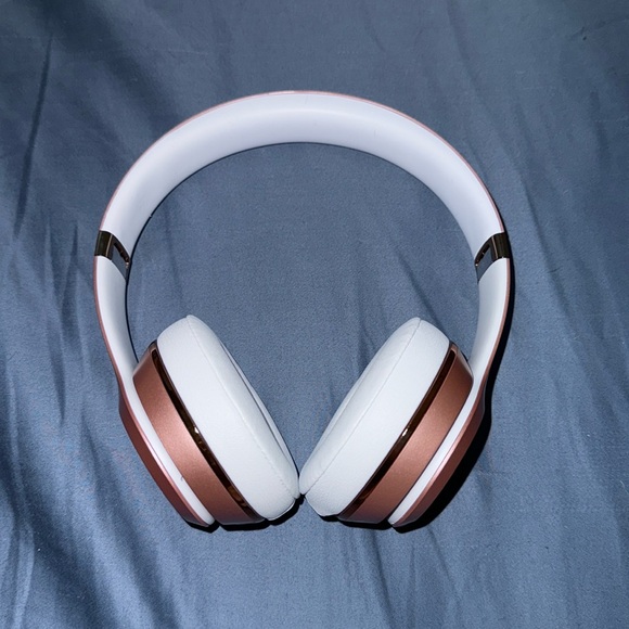 Beats headphones like new only wore once